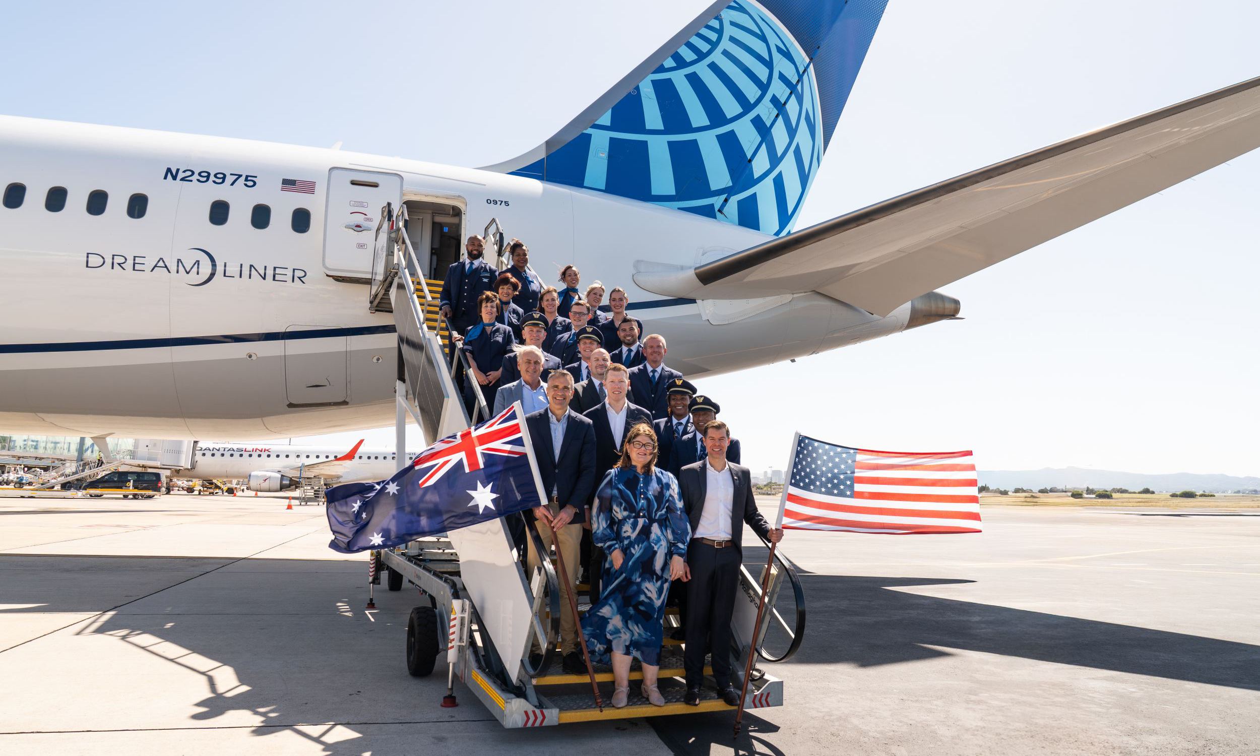 Wayfarer TV: the best of Adelaide, South Australia as United inaugurates direct flights from San Francisco